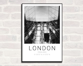London Premium Travel Prints View of London - Wall hangings home decor Art - Black and white - A4 A3 A2  - Festival Merch  - british UK