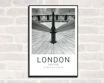 London Premium Travel Prints View of London - Wall hangings home decor Art - Black and white - A4 A3 A2  - Festival Merch - british UK