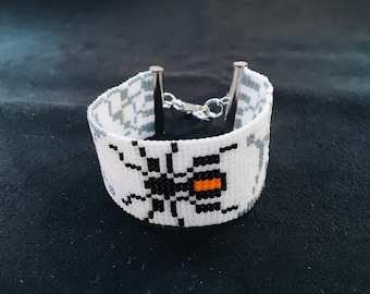 Spider Hand Loom Bracelet, Hand Loom Bracelet, Goth Bracelet, Halloween Bracelet, Loom Bracelet, Gift for Her, Gift for Him