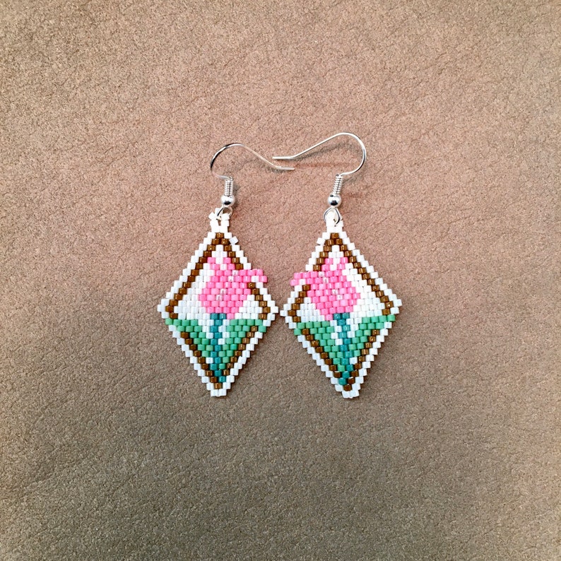 Tulip Beaded Earrings Hand Beaded Tulip Earrings Handcrafted Etsy