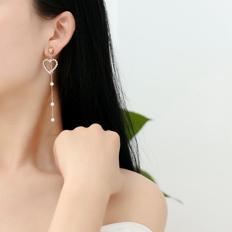 Gift for her Gold Earrings Asymmetrical Love Heart Earrings Jewellery Gifts Pearl Earring Dangle Earring Drop Earring Silver Earrings