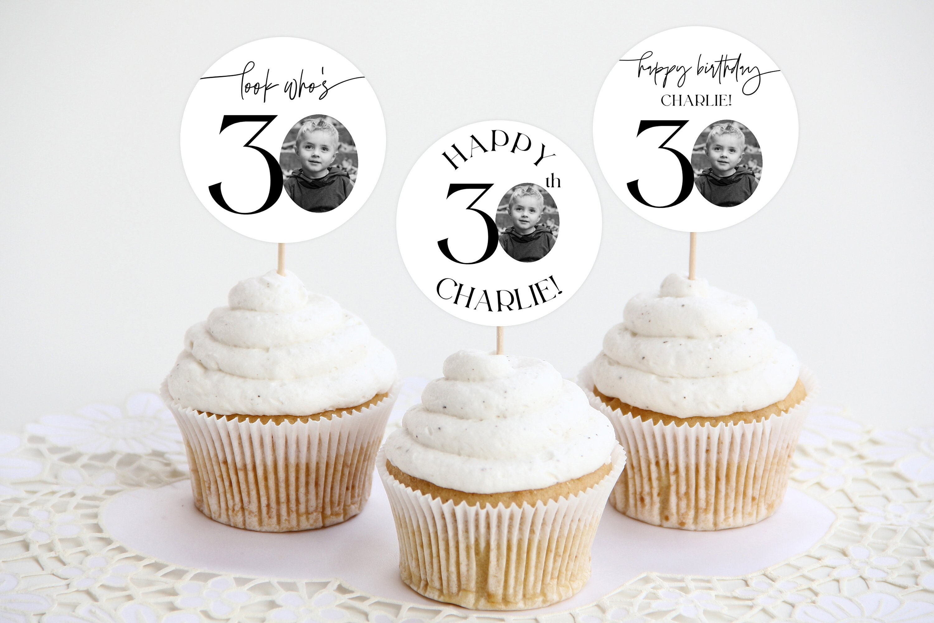 30 Stück Cupcake-Topper Aus Esspapier – Motiv Stiefmütterchen, Zum Ausschneiden