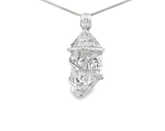 Stones Desire Quartz Crystal With Carbon Inclusion Pendant Necklace (22") Clear
