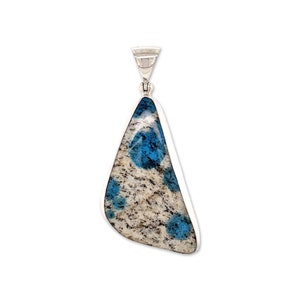Stones Desire K2 Granite Azurite Pendant Necklace (22&quot;)