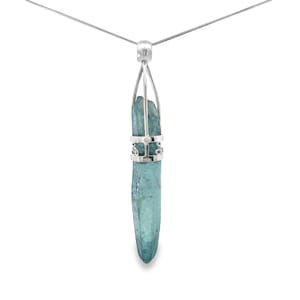 Stones Desire Aqua Aura Quartz Crystal Pendant Necklace (22&quot;) Blue