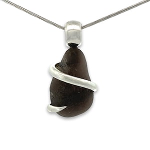 Stones Desire Saffordite Cintamani Pendant Necklace (22&quot;) Brown