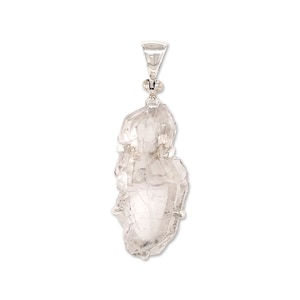 Stones Desire Faden Quartz Crystal Pendant Necklace (18&quot;) White