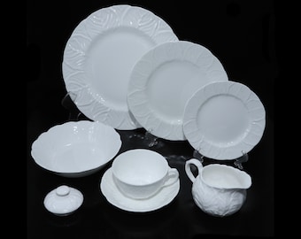 Wedgwood Countryware China - Dinner Plate, Soup Bowl, Creamer, Cereal Bowl, Cup and Saucer, Bread and Butter Plate, Sugar Lid