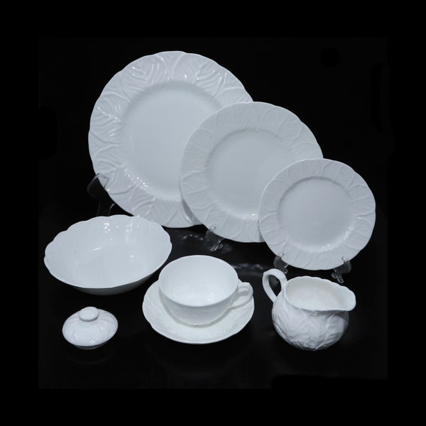 Wedgwood Countryware China - Dinner Plate, Soup Bowl, Creamer, Cereal Bowl, Cup and Saucer, Bread and Butter Plate, Sugar Lid