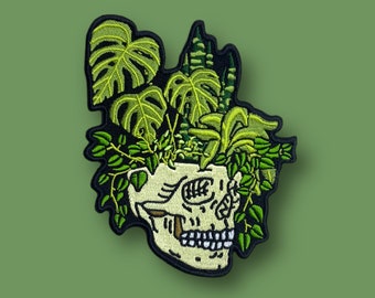 Skull Planter Patch | iron on backing | 5.5 inches tall