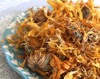 Marigold / Calendula Petals (15g./.53oz.) - Chinchilla/Rat/Degu/Rabbit/Guinea Pig Treats