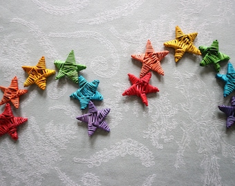 Colored Grapevine Stars – Small Chew Toy for Small Pets (12 Pack)