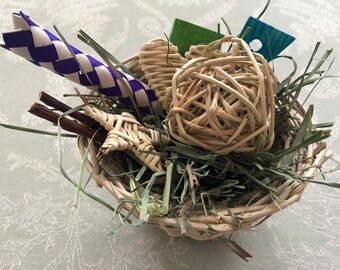 Peeled Grapevine Basket Foraging Hay Bowl Chinchillas Rabbits Guinea Pig