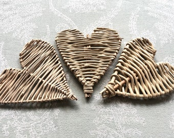 Grapevine Heart Chew Toy (Set of 3) – Small Pet Cage Accessories