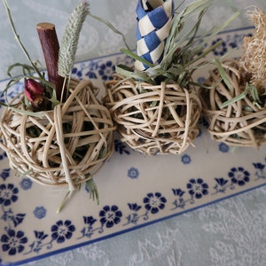 Set da masticare Floral Vol-Au-Vent – Cincillà/Degu/Ratto/Coniglio/Cavia/Giocattolo da masticare Accessorio per gabbia Regalo per cincillà