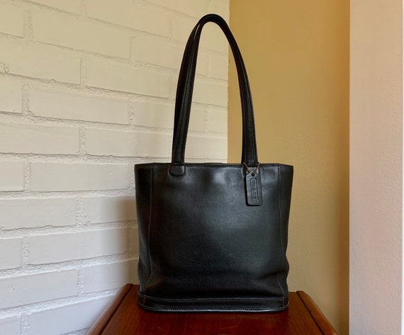 value bleeker tote vintage coach purse style 9305 usa value bleeker tote vintage coach purse style 9305 usa