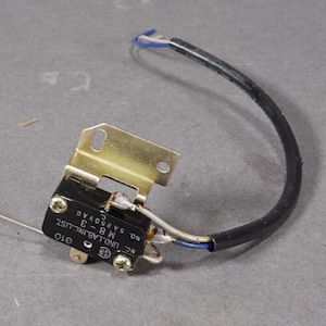 Akai 4000DS-MKII Reel to Reel part: M8-3 MICROSWITCH