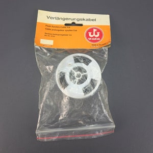Wata Flash Synchro Extension Cable 5 yards on a Reel NEW SEALED Made in Germany