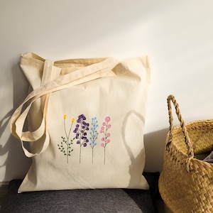 tote bag, tote bag aesthetic, canvas tote bag, tote bag tela, bolsa de tela pintada a mano, tote bag flores, tote bag original, bolsa compra