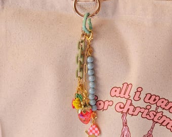 llavero charm de fresa para bolso, charm de limón de abalorios para tote bag, accesorio cute para bolsa, regalo para chica en tendencia