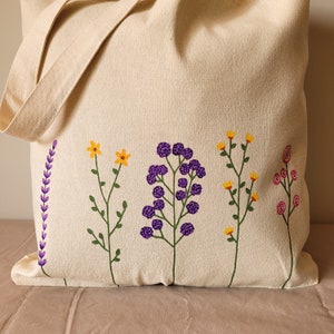 floral tote bag, floral canvas tote bag, flower tote bag, tote bag aesthetic, cute tote bag, shopping bag, reusable tote bag, ecobag image 4