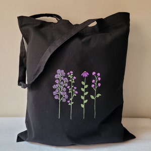schwarze Blumen-Einkaufstasche, lila Blumen-Einkaufstasche, ästhetische schwarze Einkaufstasche, Einkaufstasche, schwarze Baumwolltasche, Blumen-Baumwoll-Einkaufstasche