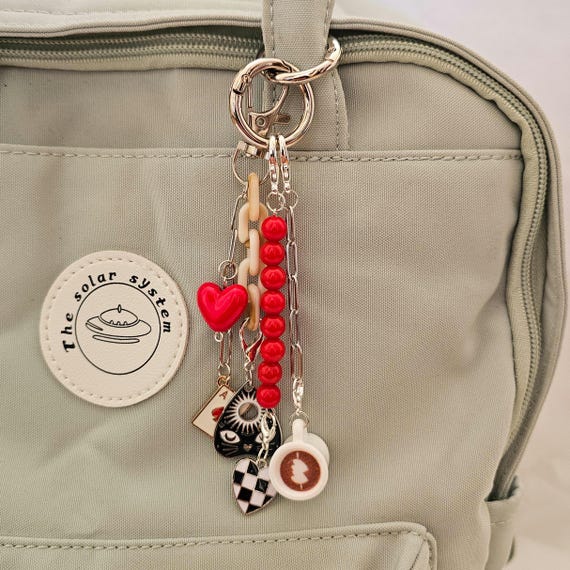 backpack in traveler track MATEIN Personal Item Travel 18x14x8, Spirit Frontier Airlines Size Color:White Dune / Burnt Coral Metallic The four zippered compartments BESTOFNB JanSport Main Campus Backpack