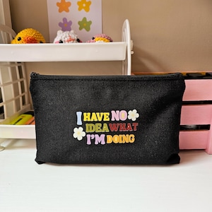 Trousse à crayons amusante pour la rentrée scolaire, trousse à cosmétiques brodée noire, cadeau étudiant amusant, pochette zippée esthétique