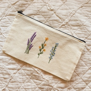 Astuccio portapenne, astuccio portapenne dipinto a mano, astuccio porta cosmetici in tessuto con fiori, astuccio portapenne in tessuto con cerniera, astuccio portapenne multiuso, astuccio porta cosmetici da viaggio