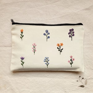 pencil case, pencil case aesthetic, aesthetic pencil case, cute pencil case, pencil pouch, pencil pouch aesthetic, slim pencil case
