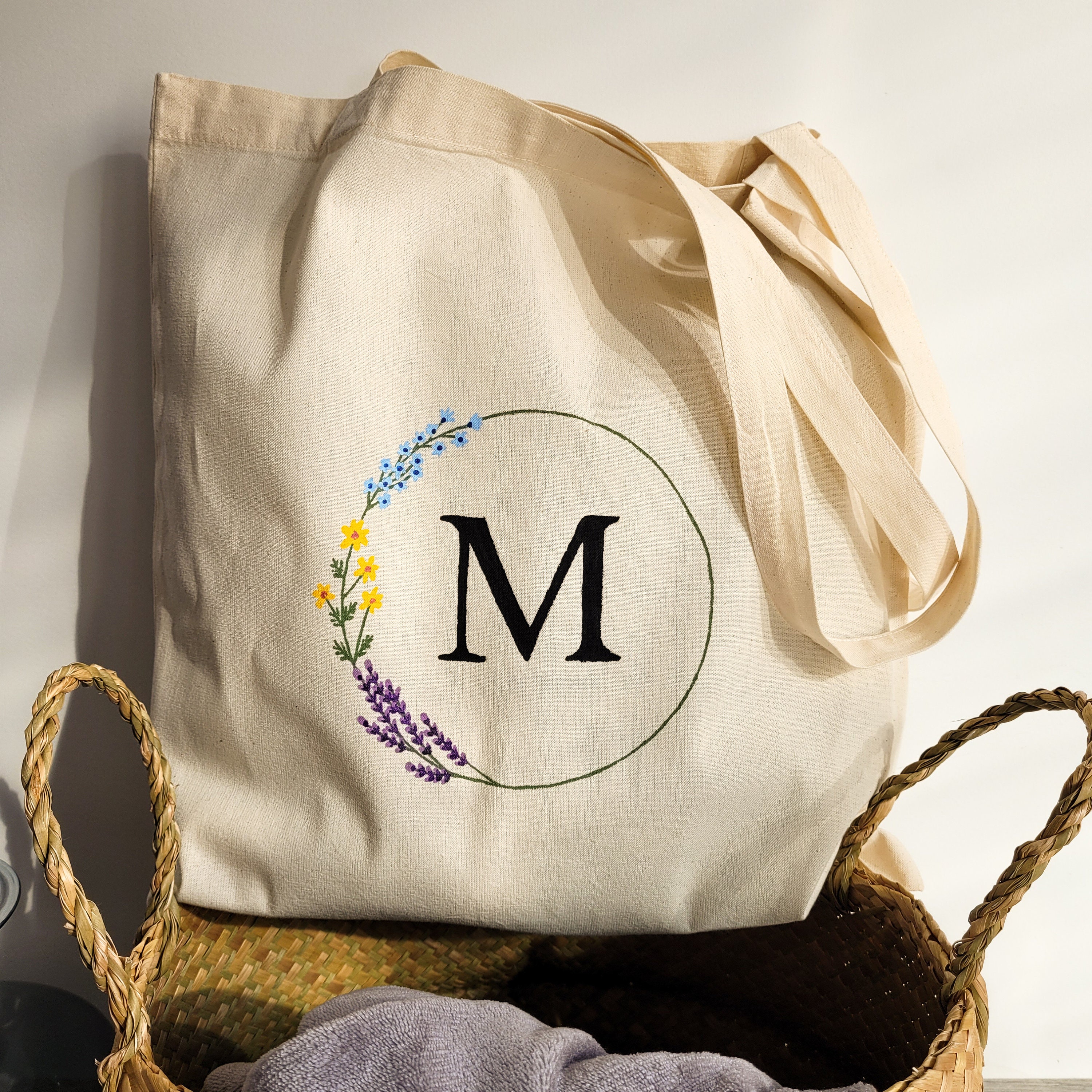 Bolsa de tela personalizada, bolsa pintada a mano, bolsa de flores  customizada, tote bag personalizada, bolsa decorada, regalo personalizado -   México