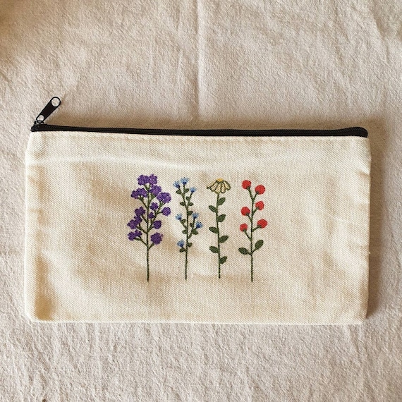 Pencil Case Aesthetic, Floral Pencil Pouch, Cottagecore Pencil Case, Cloth  Handbag, Pencil Bag, Cute Pencil Case, Painted Zipper Pencil Case -   Finland