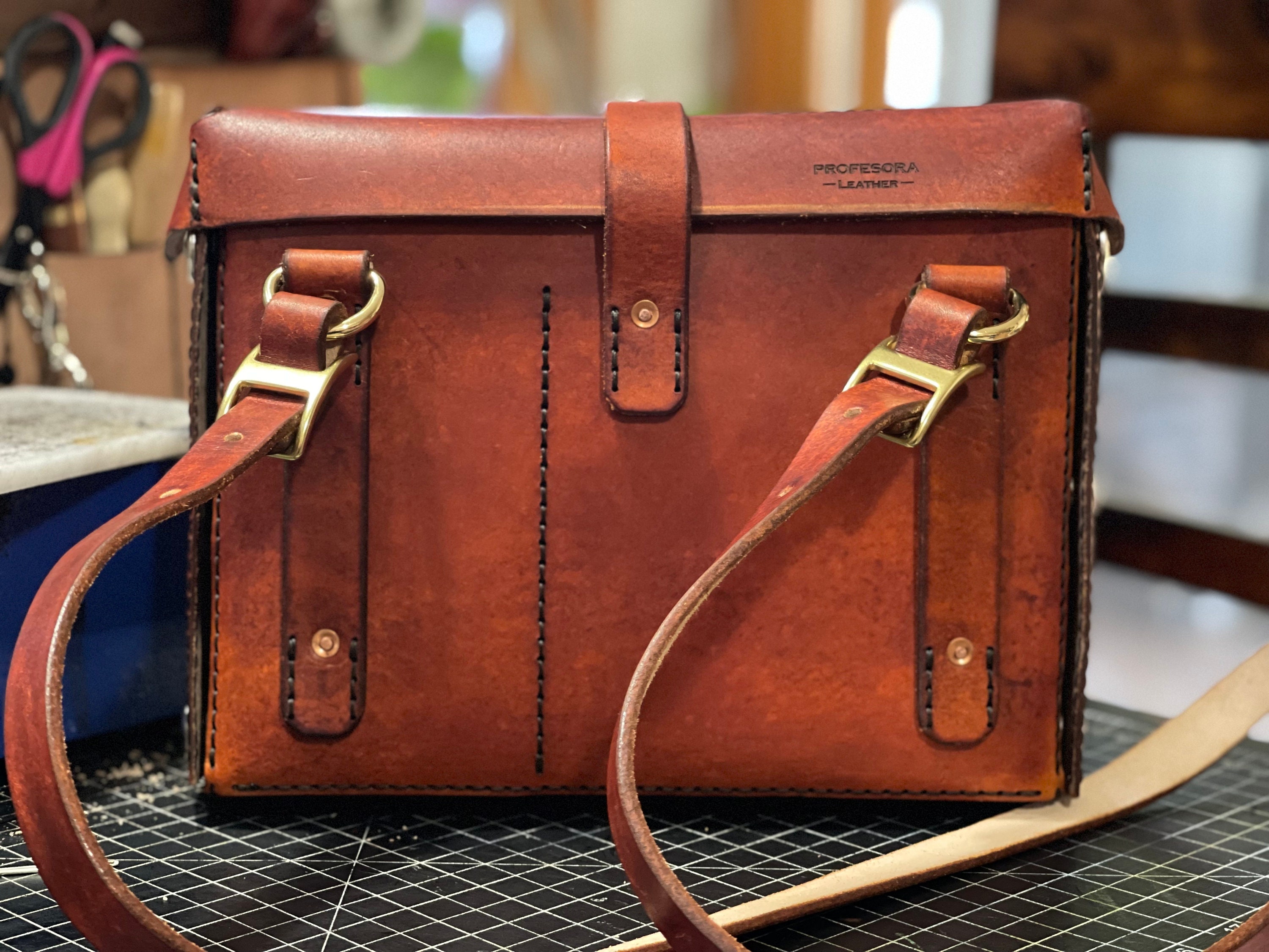 Vintage army medic bag hotsell