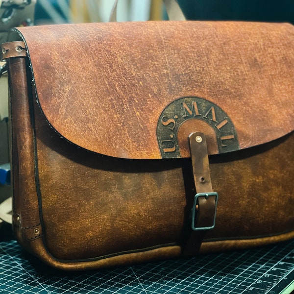 DIY Vintage Leather US Mail Bag Pattern in pdf and svg formats for hand or laser cutting