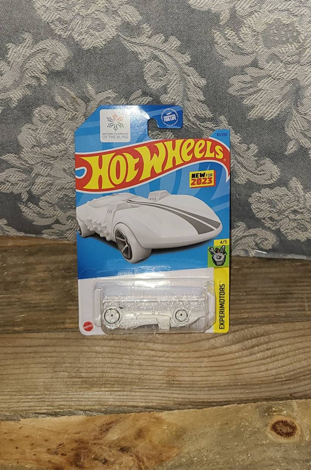 Want to invisibly reseal a Hot Wheels package? Try Loctite Glass Glue!  (description in comments) : r/HotWheels