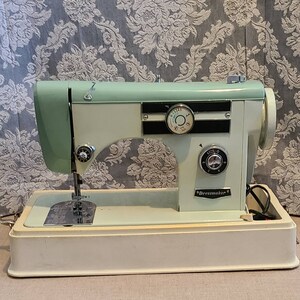 Sewing Machine Kids Mini Unimark 1000 Made in Japan 