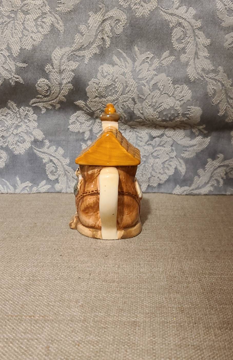 Teanee Teapot Two Bears in Shoe by Carbinal Vintage Teapots Etsy UK