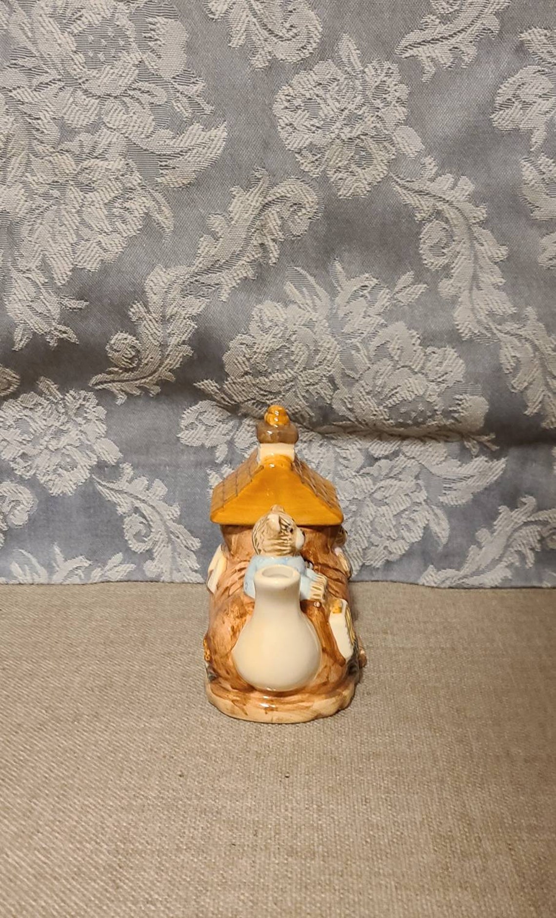 Teanee Teapot Two Bears in Shoe by Carbinal Vintage Teapots Etsy UK