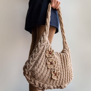 Beige wool bag, Knitted bag, T-shirt yarn bag, Bag with flowers, Crossbody bag, Summer Handbag, Knitted Shoulder Bag, Bag with lining