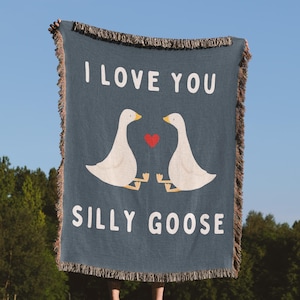Silly Goose Woven Blanket 2nd Anniversary Blanket Funny Goose Gifts for Girlfriend Gift Idea for Boyfriend Gift Cotton Anniversary Wife Gift
