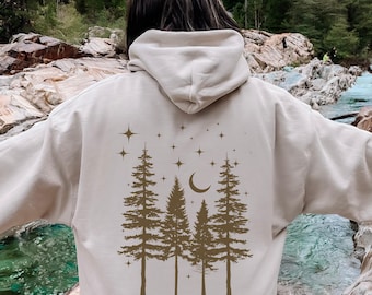 Waldkern Hoodie Outdoor Sweatshirt Cottagecore Kleidung Camping Geschenk für Naturliebhaber Wandern Geschenk Evergreen Trees Camping Sweatshirt