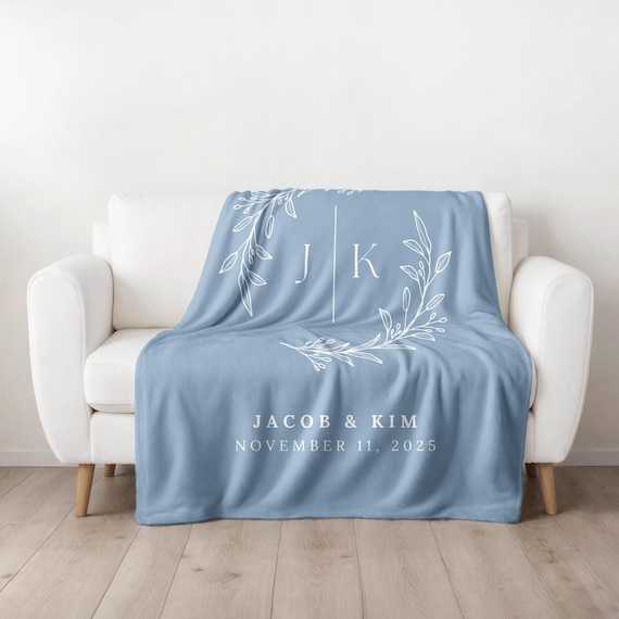 Personalized Throw Couples Blanket Wedding Present Bridal Shower Gift for Couple Custom Blanket Engagement Gift from Bridal Party, BL004P