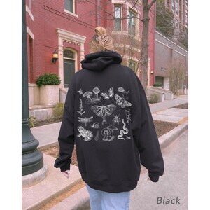 Vintage Cottagecore Sweatshirt Cottagecore Hoodie Vintage Mushroom Hoodie Dark Academia Sweater Forestcore Clothing Goblincore Hoodie