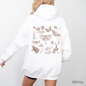 Vintage Cottagecore Sweatshirt Cottagecore Hoodie Vintage Mushroom Hoodie Dark Academia Sweater Forestcore Clothing Goblincore Hoodie