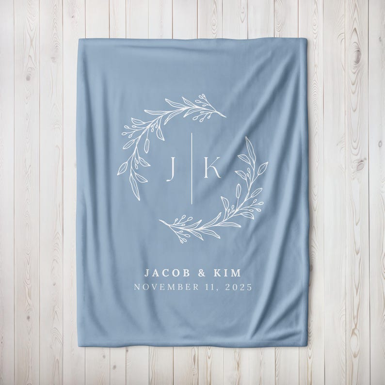 Personalized Throw Couples Blanket Wedding Present Bridal Shower Gift for Couple Cozy Custom Blanket Engagement Gift from Bridal Party