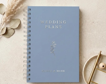 Minimalist Wedding Planner Book Personalized Wedding Planning Organizer Custom Gold Foil Bridal Shower Gift for Bride Engagement Present
