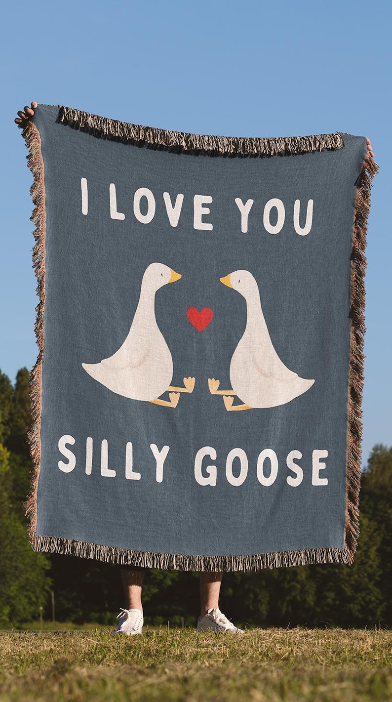 Silly Goose Woven Blanket 2nd Anniversary Blanket Funny Goose Gifts for Girlfriend Gift Idea for Boyfriend Gift Cotton Anniversary Wife Gift