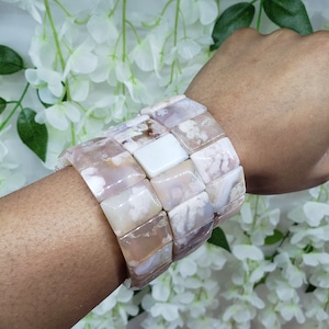 Flower Agate Bracelet