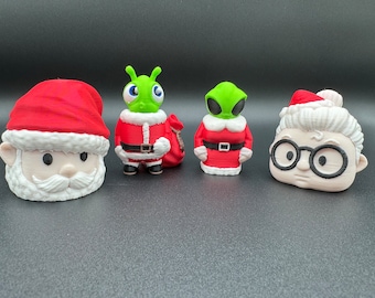 3D Printed Christmas Ornaments, Funny Alien Santa and Mrs Claus Ornaments, White Elephant Gift, Secret Santa