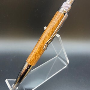 Handcrafted Solano Twist Pen, Figuered Burl Oak Wood, Chrome Hardware